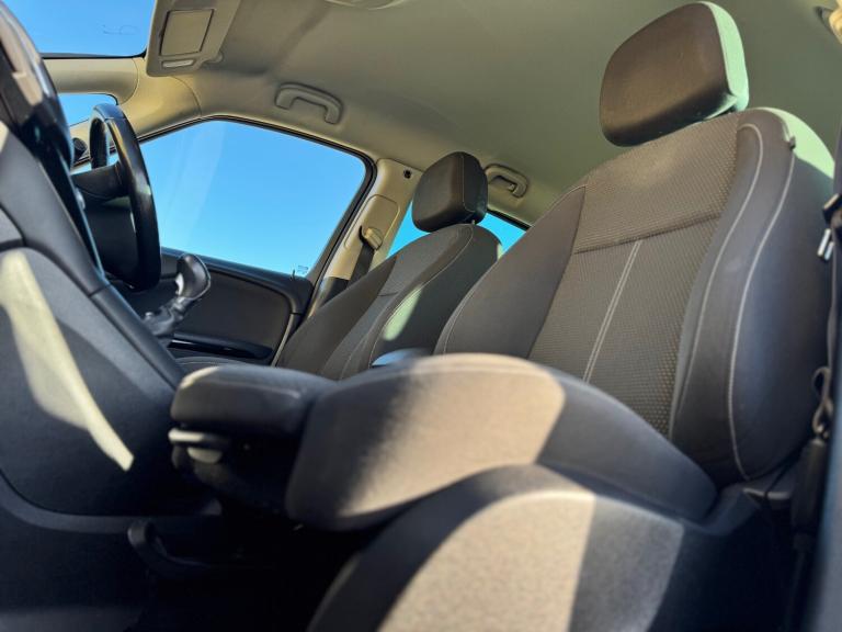 2015 Vauxhall Zafira 1.4T SRi 5dr MPV Petrol Manual