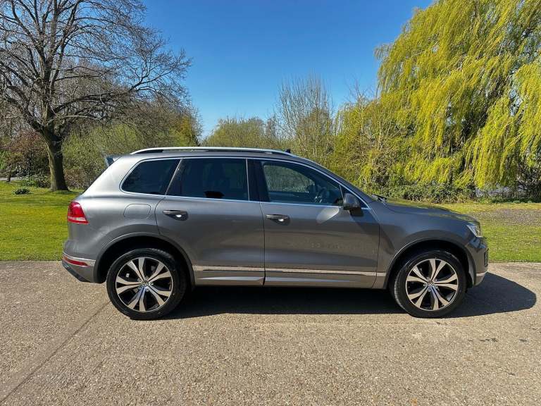2017 67 Volkswagen Touareg 3.0 TDi V6 R-Line Auto