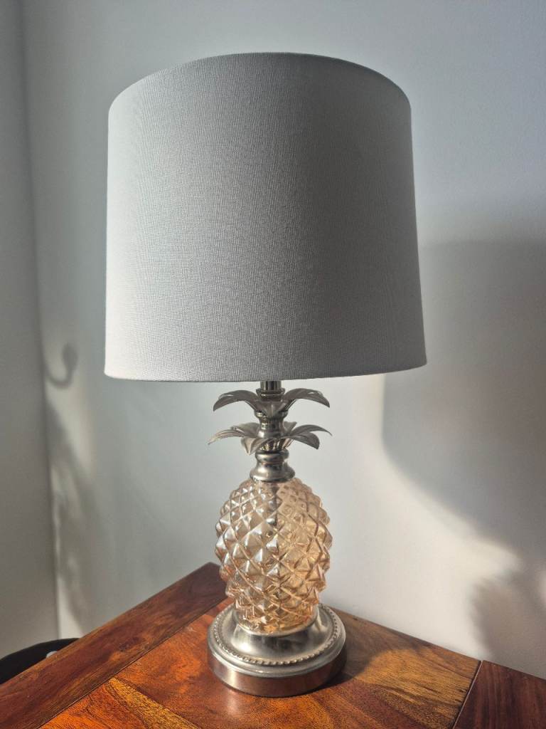 2 x Pineapple Design Table Lamp with Grey Shade