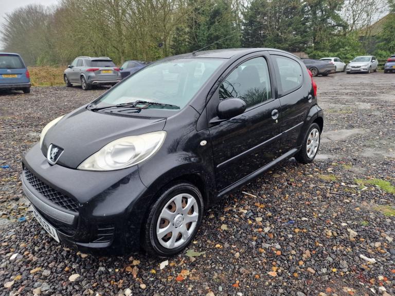 2011 Peugeot 107 1.0 Urban 5dr NEW MOT LEZ FREE  HATCHBACK Petrol Manual