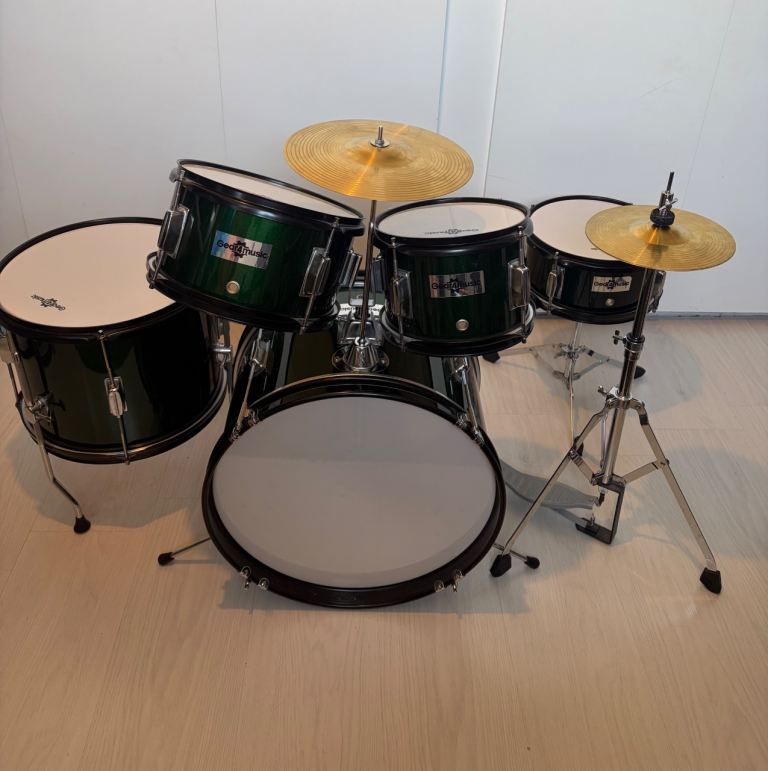 Junior kids drum kit upto age 10