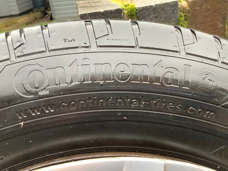 Vw Caddy 2019 original wheels and trims.