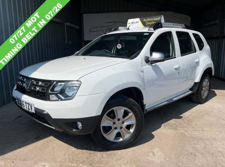 2016 Dacia Duster 1.5 dCi Laureate SUV 5dr Diesel Manual Euro 6 (s/s) (110 ps) HATCHBACK Diesel M...