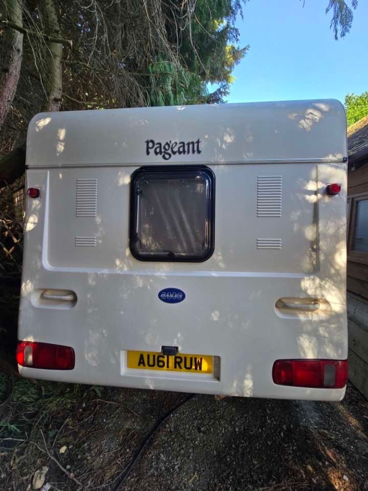 2 berth Bailey pageant 