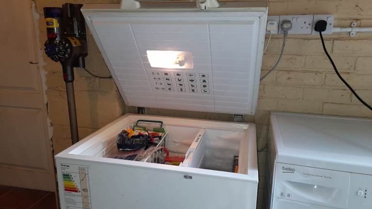 Scandinova Chest Freezer – Good Working Order