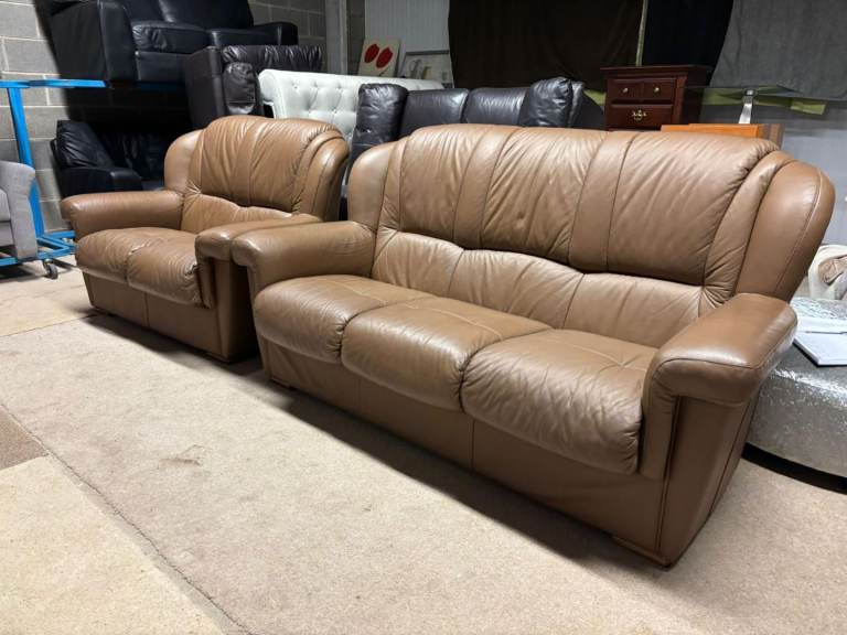 MINI DIVANI Tan Italian Leather 2 and 3 Seater Sofas 