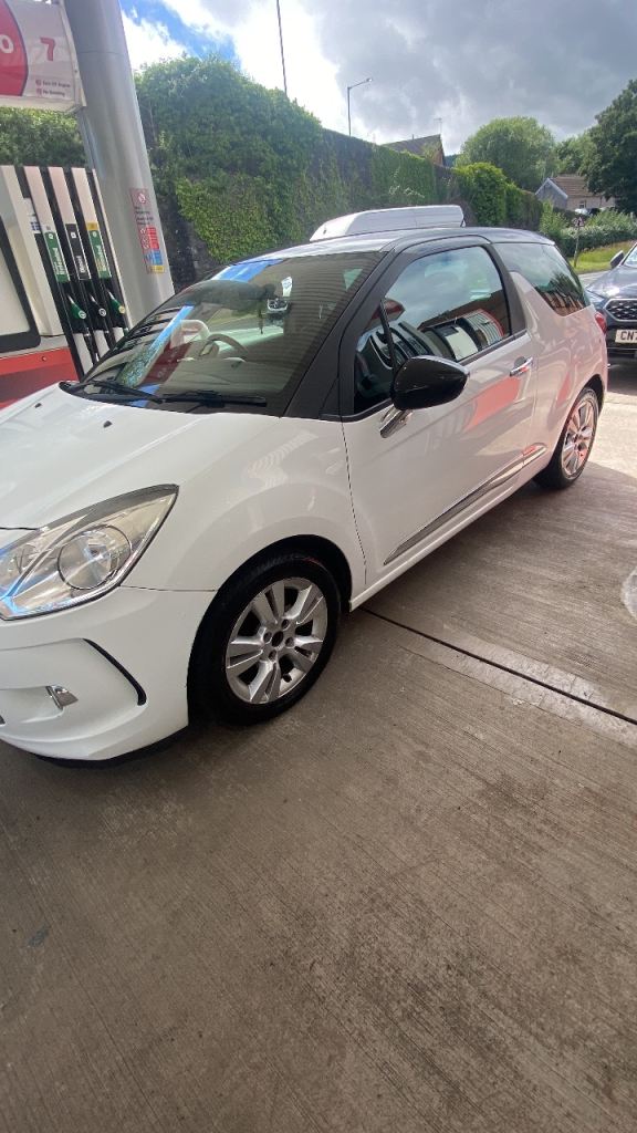 Citroen, DS3, Hatchback, 2012, Manual, 1560 (cc), 3 doors