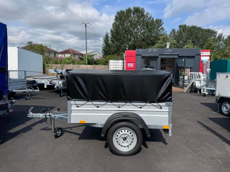 BRAND NEW NIEWIADOW 5FT X 4FT SINGLE AXLE FRAME AND COVER TRAILER (50CM)