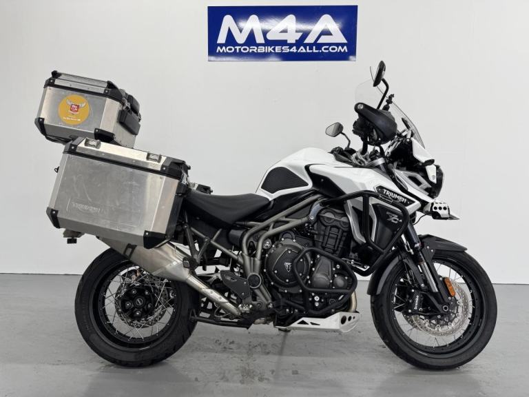 TRIUMPH TIGER EXPLORER 1200 XCA 2016