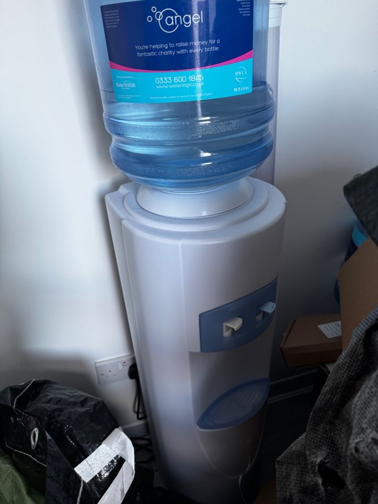 Water cooler