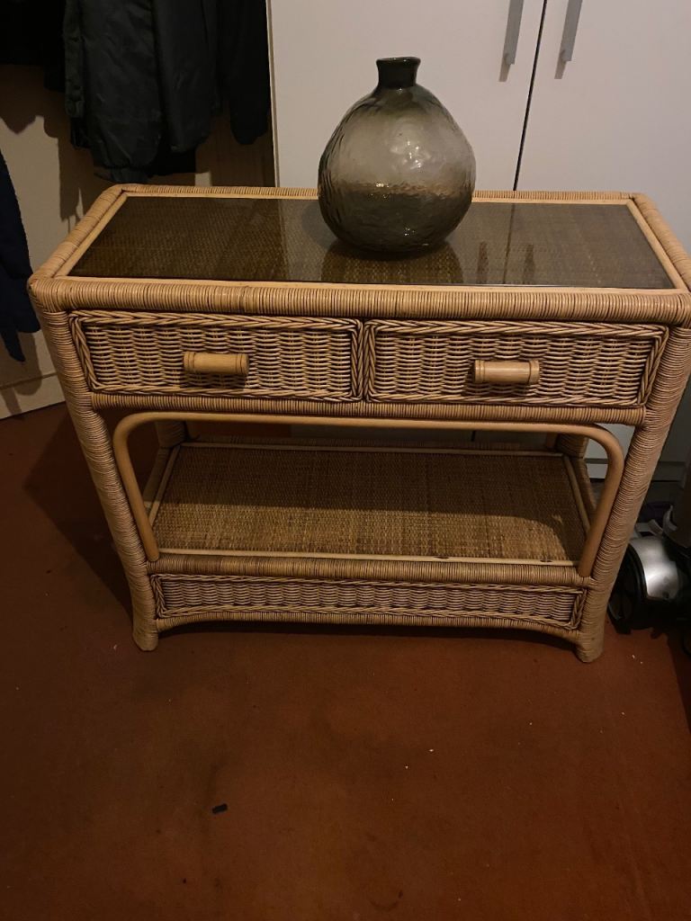 Wicker Console Table with Glass Top – Good Condition