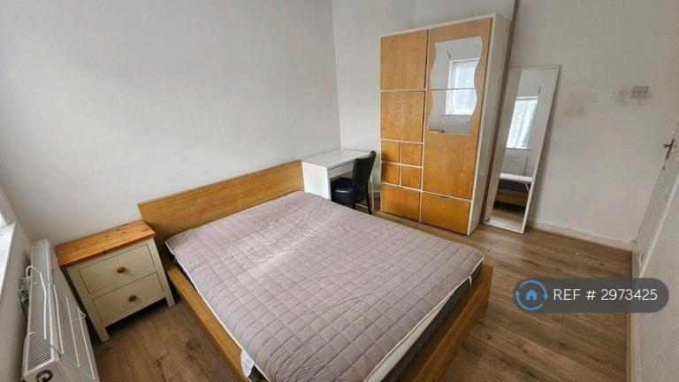 1 bedroom in Uxbridge Road, Slough, SL2 (#2973425)
