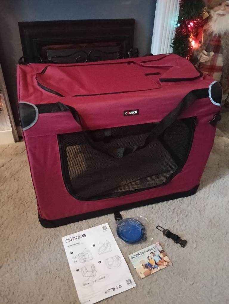 Red XL fabric pet crate 
