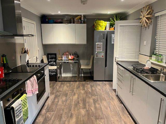 En Suite Room All Bills Included £650