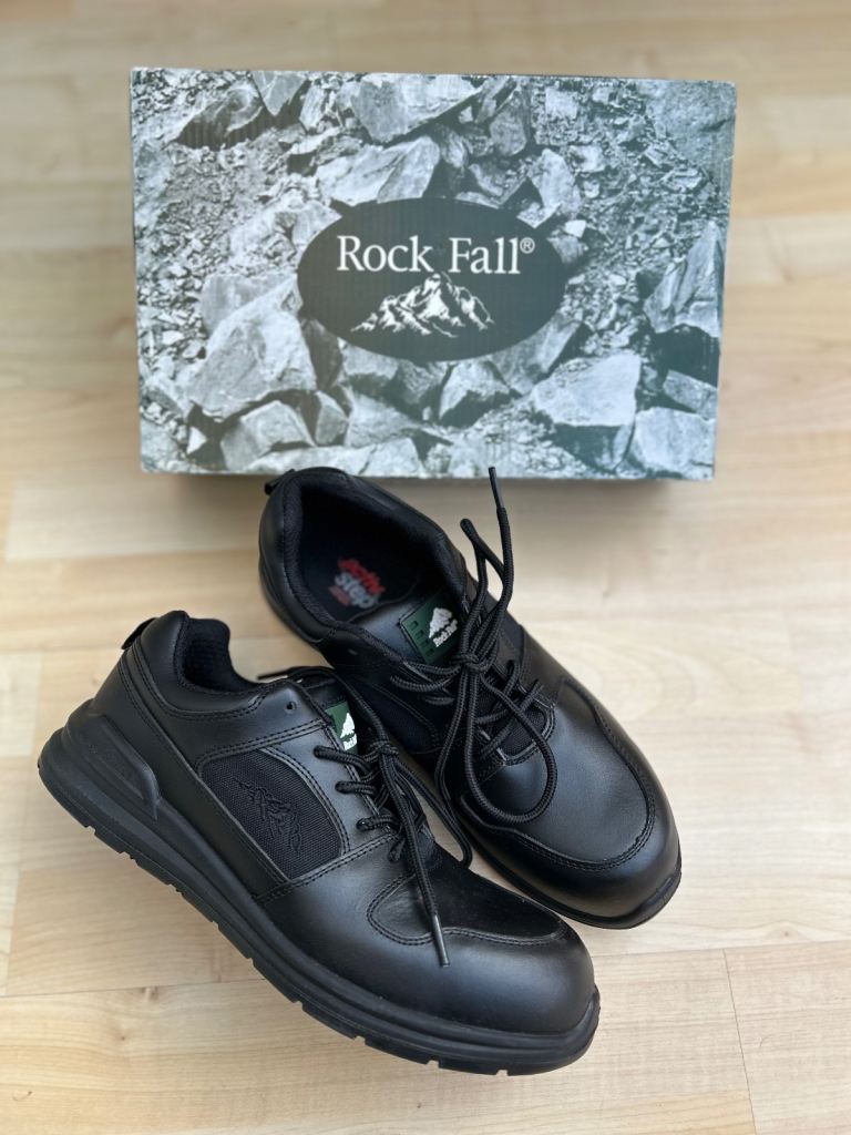 Rock Fall RF660 Chromite Light Weight Safety Shoes UK Size 8 - Brand New in Box