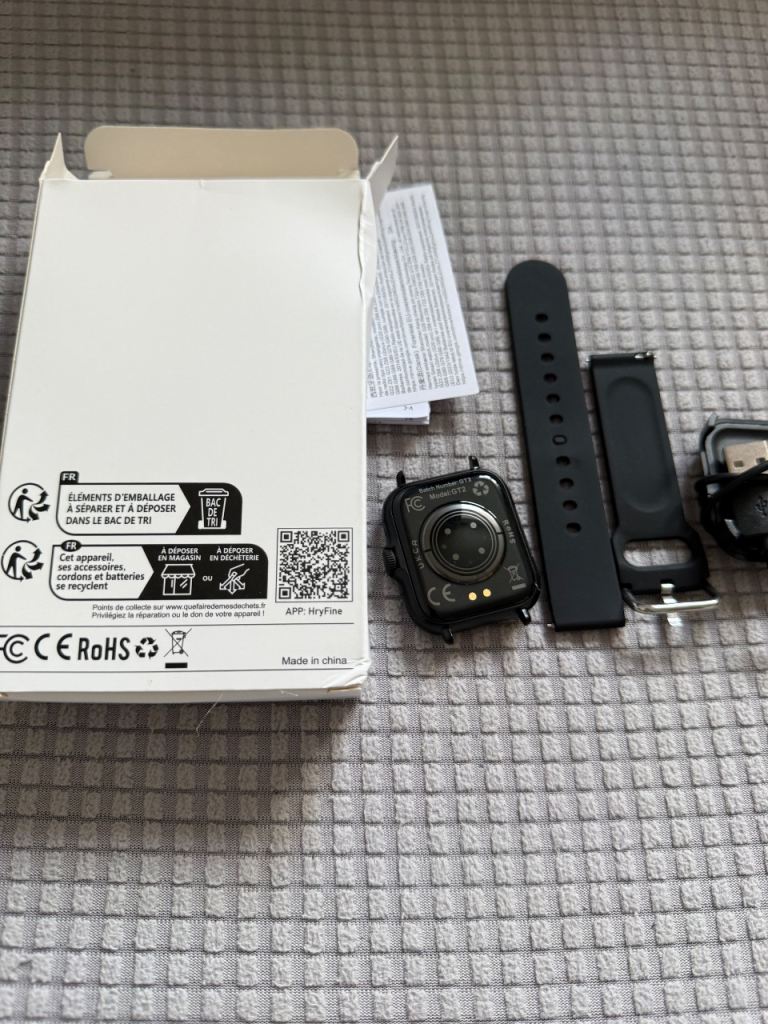 New Smart Watch - Black with Charger and Manual