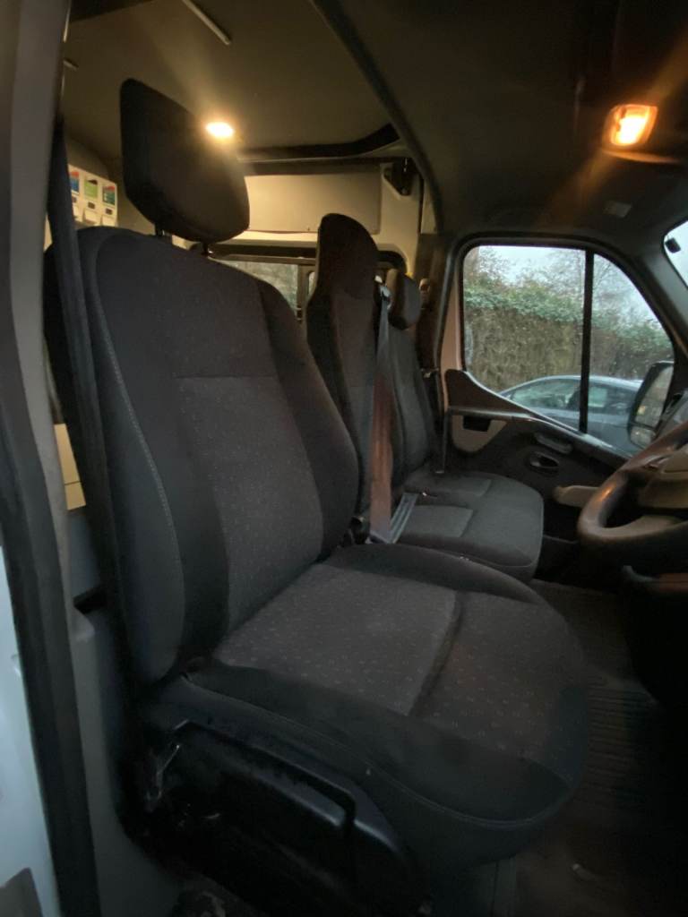 2018 68 Vauxhall Movano Welfare Van Crew Cab 6 seat ideal Camper van NO VAT 1 Owner Ford Transit 