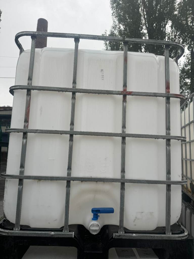 1000LTR COMPLETE IBC CONTAINER FOOD GRADE (DELIVERY AVAILABLE)