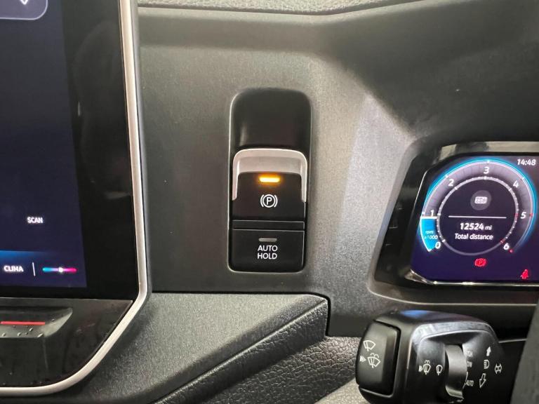 2024 Volkswagen Crafter 2.0 TDI 140PS Commerce High Roof Van PANEL VAN DIESEL Manual