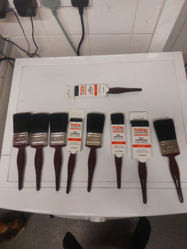 9 New ProDec All Purpose Paint Brushes - Various Sizes