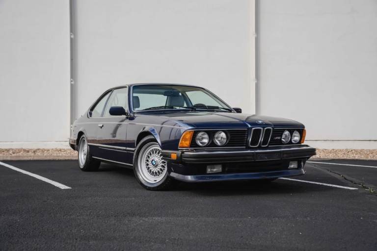 Bmw e24 M6 BLUE