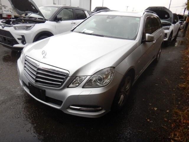 2010 Mercedes-Benz E Class E350 STATIONWAGON BLUETECH AVANTGARDE AUTO ESTATE * ONLY 20000 MILES *...