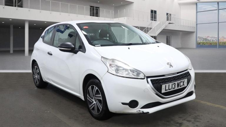 PEUGEOT 208 1.0 VTi Access 2013