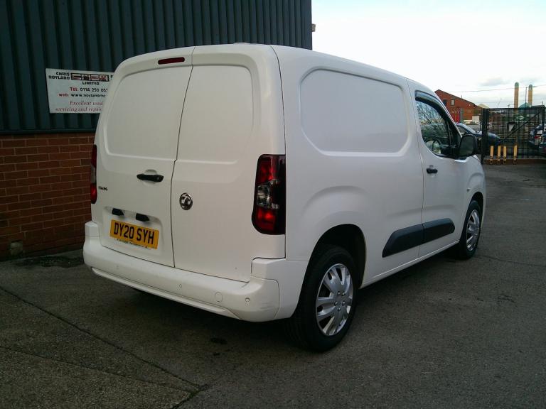VAUXHALL COMBO 1.6 Turbo D 2300 Sportive 2020