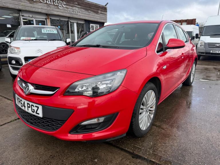 2015 Vauxhall Astra 1.6 16v Excite Euro 5 5dr HATCHBACK Petrol Manual