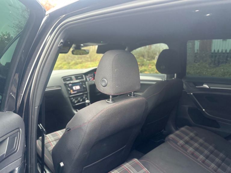2019 Volkswagen Golf Gti 2.0 Tsi Mk7.5 Performance Pack + Low Miles + Uk Delivery Px Offers Ulez