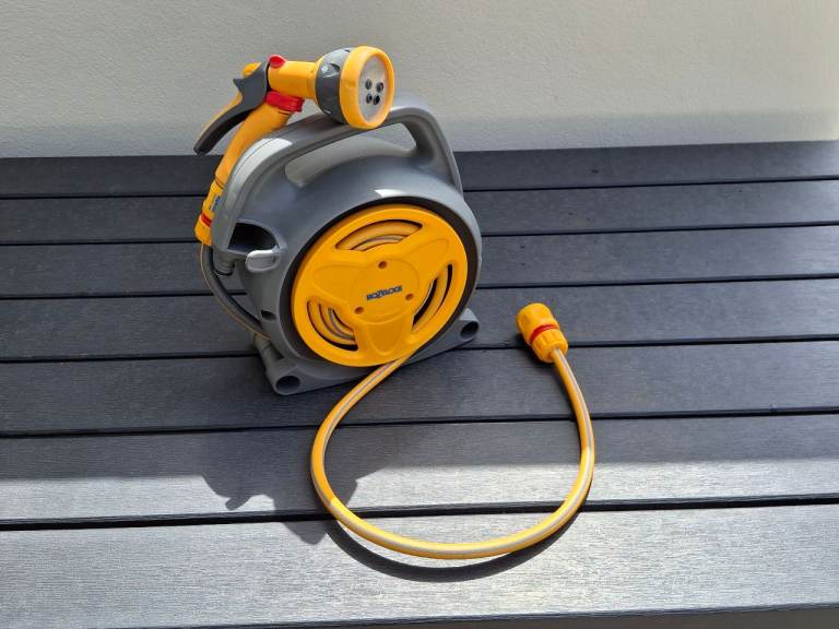 Hozelock Retractable Hose Reel – Almost New