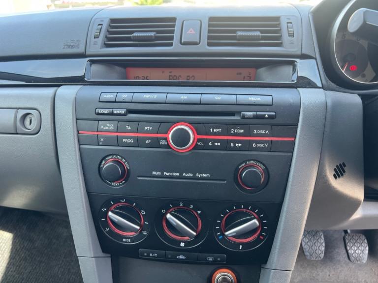 4 Former Keeper Mazda 3 1.6 Diesel