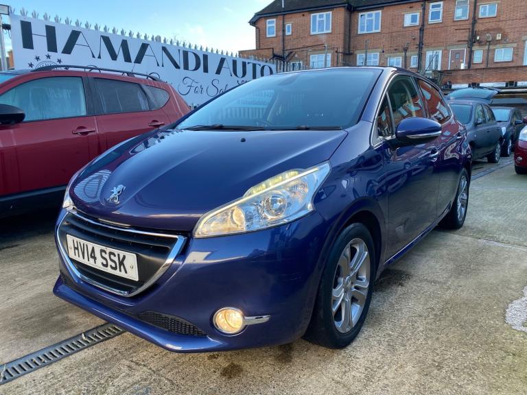2014 Peugeot 208 1.2 VTi Allure Hatchback 5dr Petrol Manual Euro 5 (82 ps)