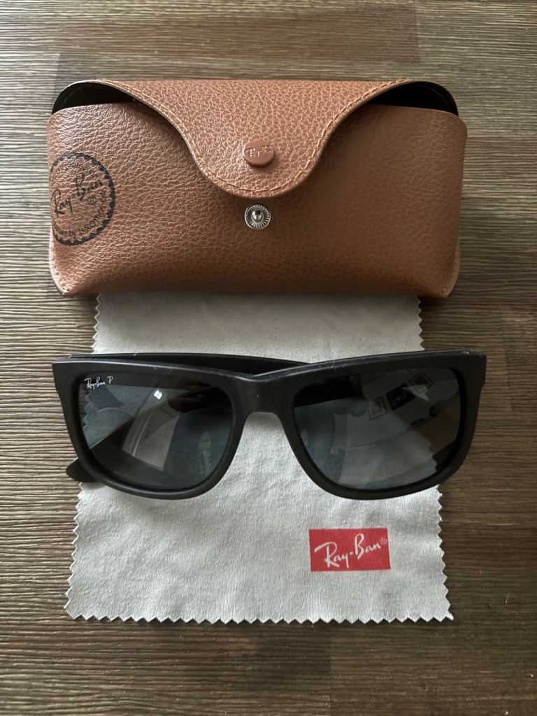 Ray ban wayfarer sunglasses