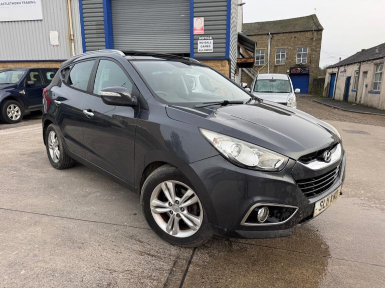Hyundai IX35 1.7 CRDI Premium 2wd WOW JUST 29,000 MILES YES 29,000 FSH SUPERB!