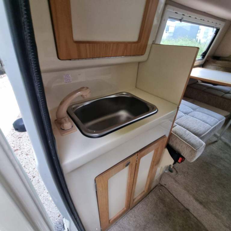 2012 Romahome R20 Jubilee 2 Berth 4 Belt End Kitchen Lounge Conversion Campervan