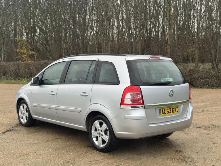 2013 Vauxhall Zafira 1.6 16V Exclusiv MPV 5dr Petrol Manual Euro 5 (115 ps) MPV Petrol Manual