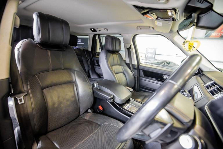 2019 Land Rover Range Rover 4.4 SDV8 Vogue 4dr Auto ESTATE DIESEL Automatic