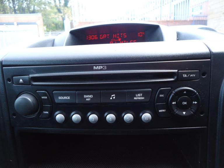 CITROEN BERLINGO 1.6 i XTR Silver Manual Petrol 2008