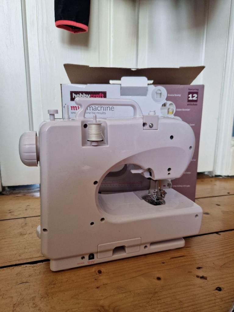 Hobbycraft Midi Sewing Machine