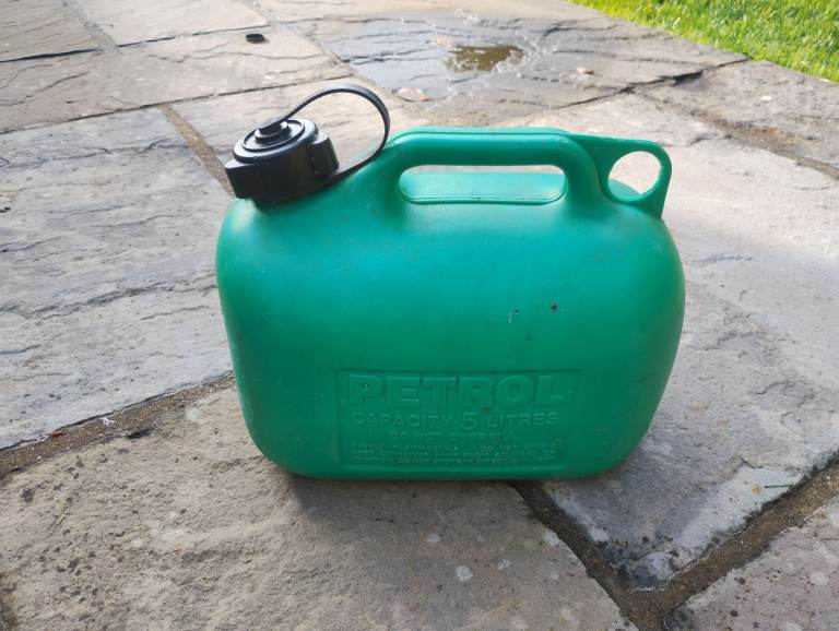 5l plastic jerry can