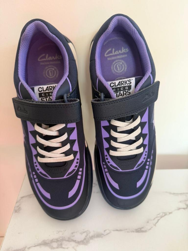 Male or female shoe