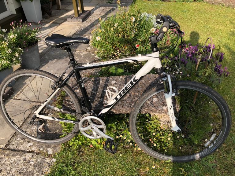 TREK bicycle 7200 