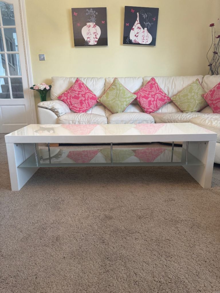  White High Gloss Coffee Table 