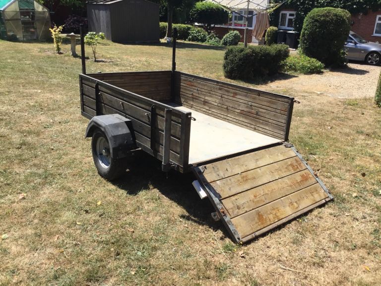 Trailer