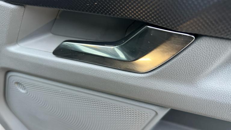 2025 Ford Transit Custom 280 L2 Diesel Fwd 2.0 EcoBlue 136ps H1 Van Limited Auto Van Diesel Autom...