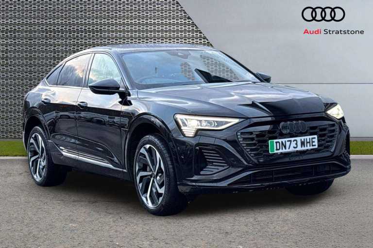 2024 Audi Q8 300kW 55 Quattro 114kWh Black Edition 5dr Auto ESTATE ELECTRIC Automatic