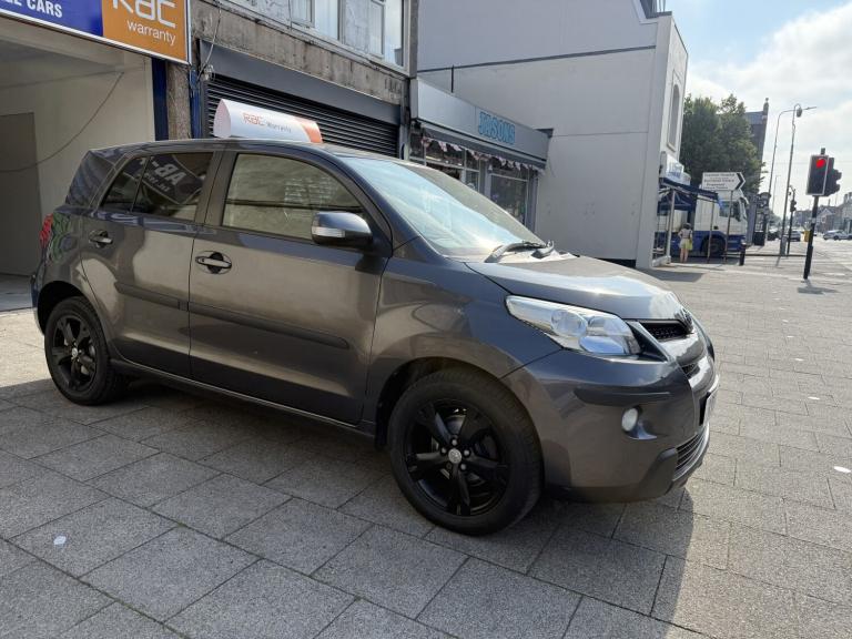 TOYOTA URBAN CRUISER 1.4 D-4D 2011