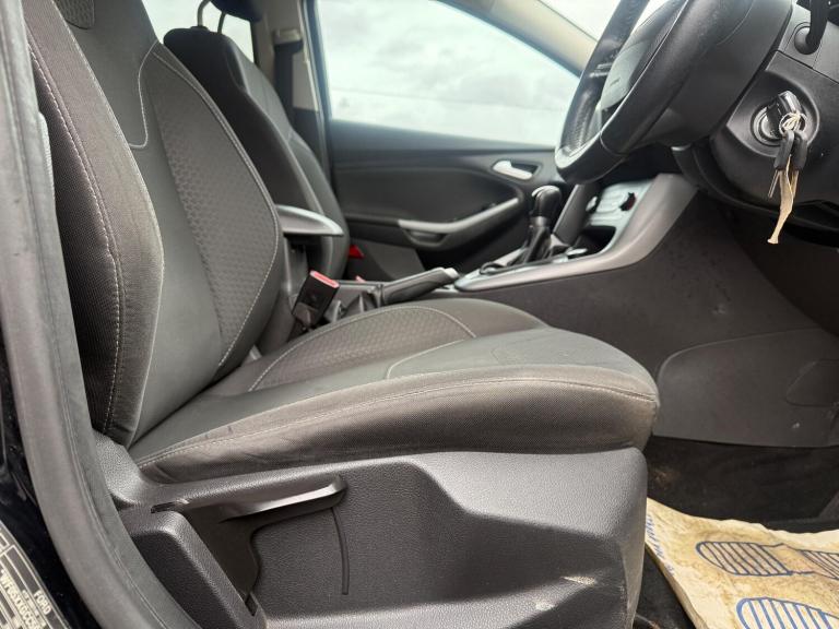 2015 Ford Focus 1.0 EcoBoost Zetec 5dr HATCHBACK PETROL Manual