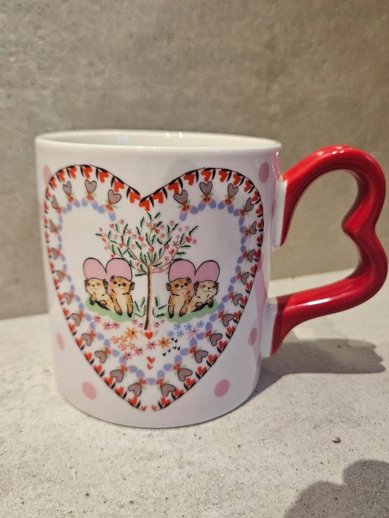 Cath Kidston Meerkats heart handle mu, valentines